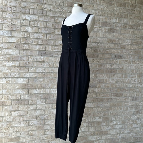 Hollister Cotton Jumpsuit With Pockets Size M 🌸 - Picture 3 of 7